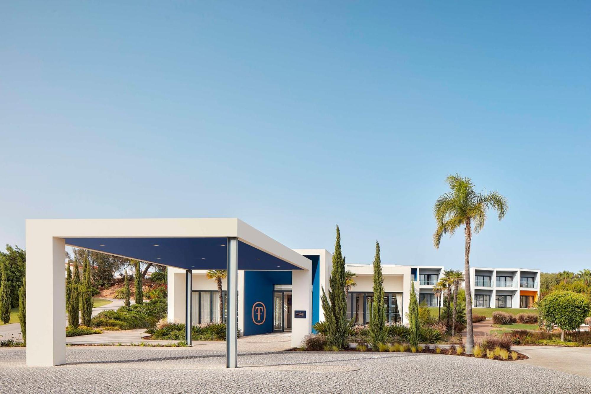 Tivoli Alvor Algarve Hotel Ngoại thất bức ảnh The school's main entrance