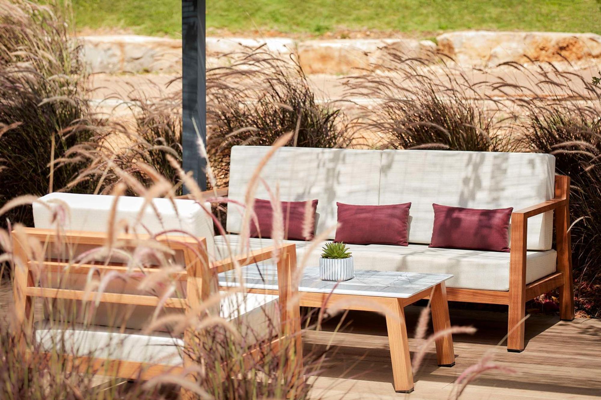 Tivoli Alvor Algarve Hotel Ngoại thất bức ảnh Outdoor furniture