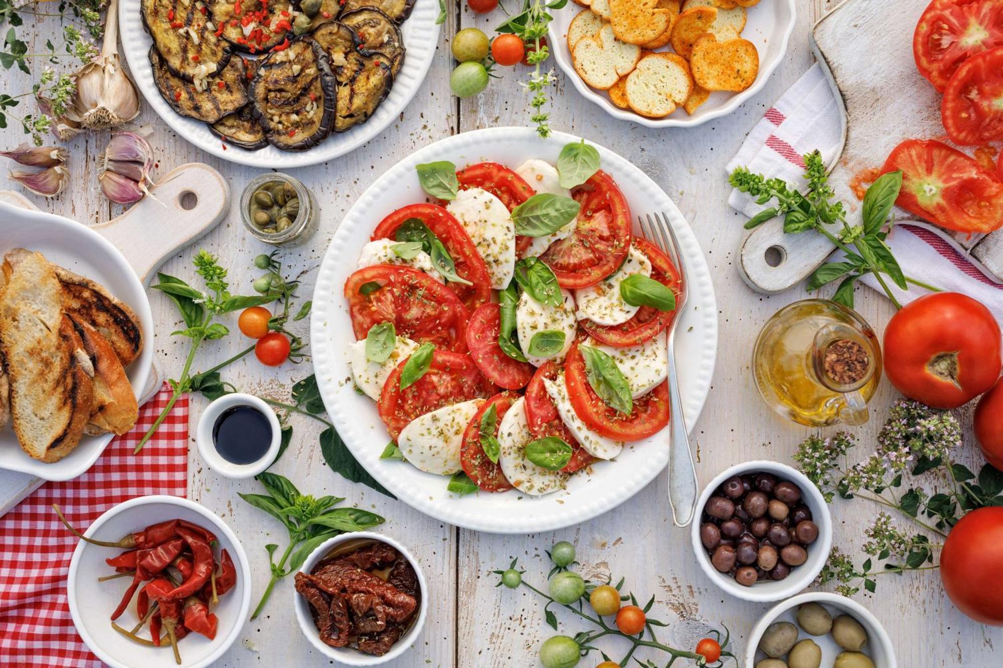 Tivoli Alvor Algarve Hotel Ngoại thất bức ảnh A selection of Italian cuisine